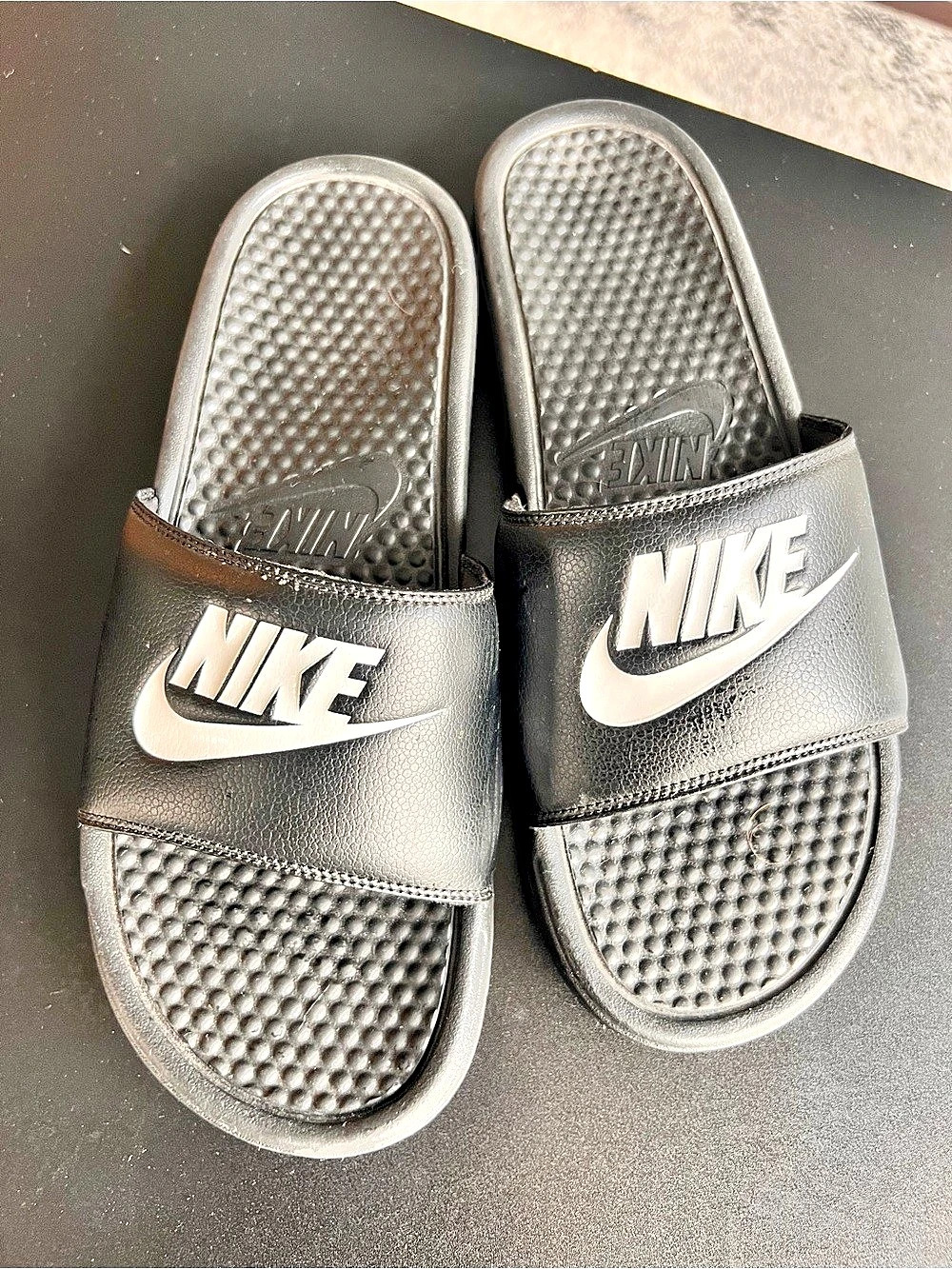Nike Benassi Slide Sandals Black US 10